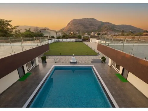 Villa in Lonavala with private swimming pool