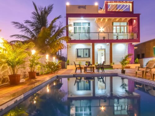 Luxury Villa with private swimming pool in Lonavala