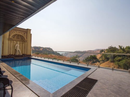 7BHK Villa with Private Pool in Igatpuri