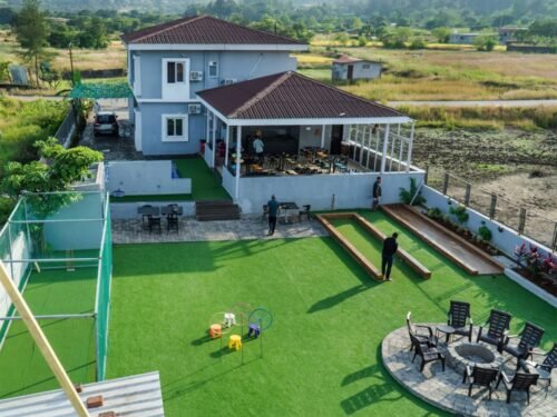 8BHK Luxurious villa with private cricket turf in Lonavala