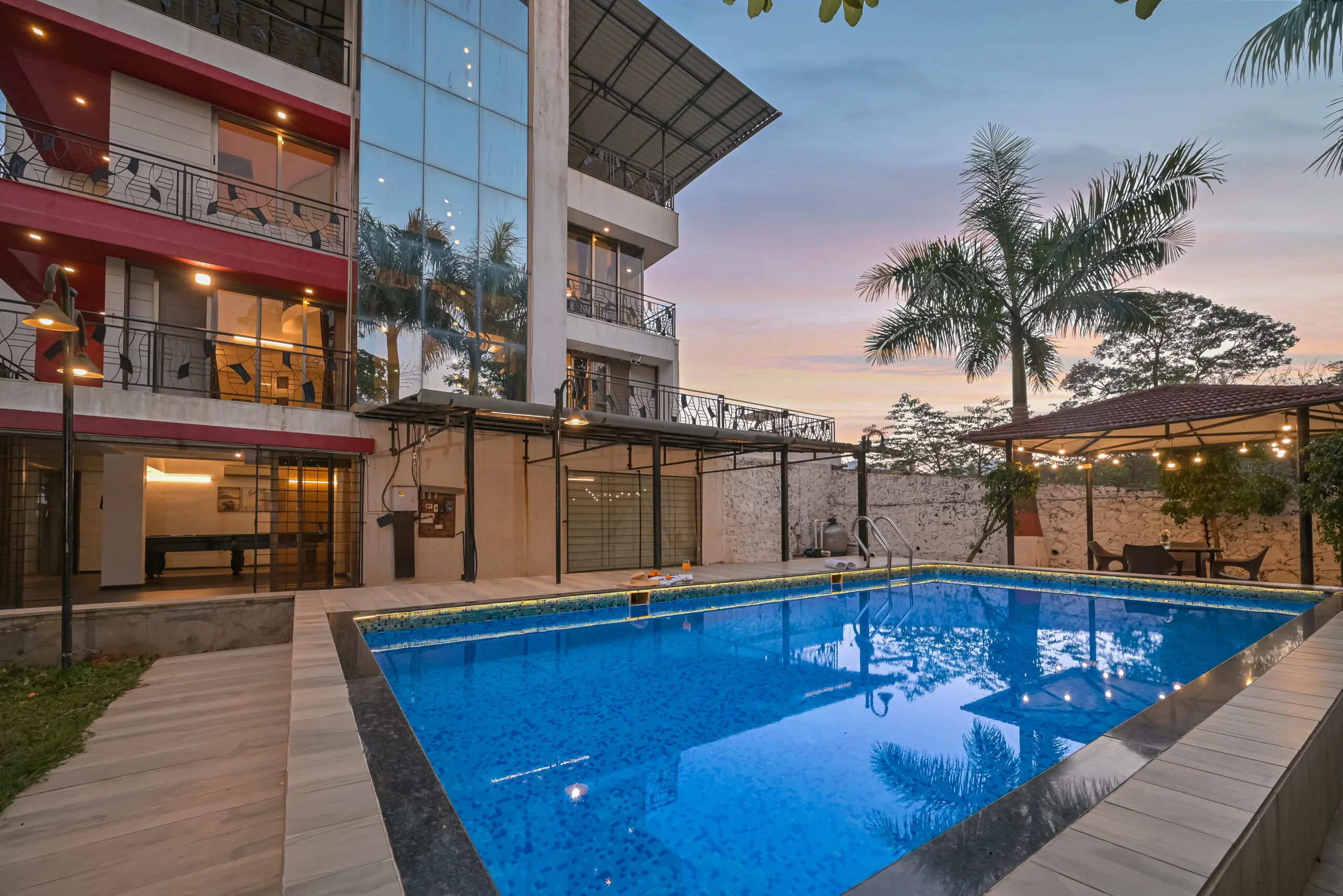 Villa in Lonavala with Private swimming Pool