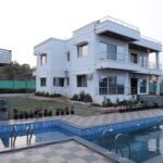 Luxury 5BHK Villa in Mahabaleshwar with swimming pool