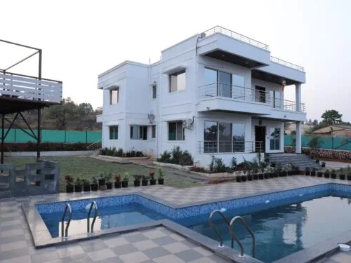 Luxury 5BHK Villa in Mahabaleshwar with swimming pool
