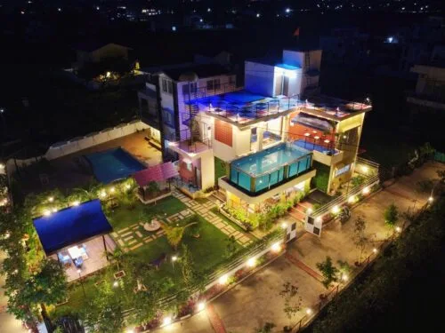 4bhk-king-villa-in-lonavala-with-infinity-pool