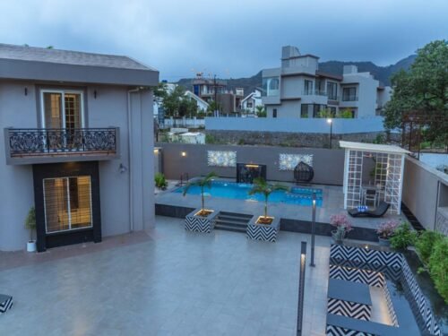 4BHK Villa in lonavala with private pool