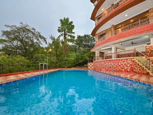 5bhk-giraffe-villa-in-lonavala-with-private-pool