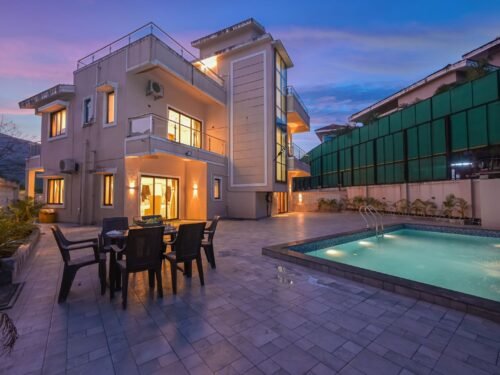 Villa in Lonavala with Private Pool