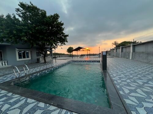 Luxury Nairobi 6BHK Villa in Lonavala with Private Pool and Cricket Turf | VillaWorld