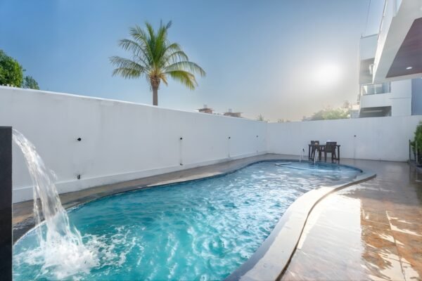 6bhk-razan-villa-lonavala-private-pool-pool-table