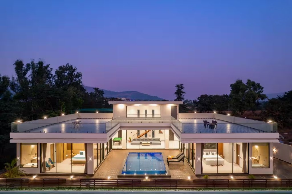 Villa in Lonavala with Private Swimming pool and Cricket Turf