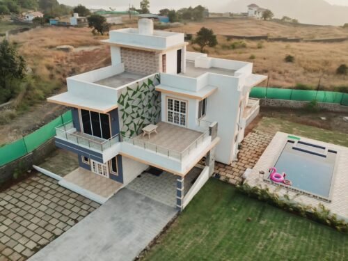 4bhk-fort-villa-in-lonavala-pool-mountain-view