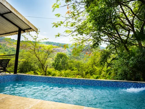 the-grove-2bhk-villa-in-lonavala-with-infinity-pool